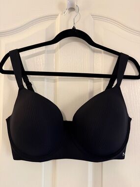 Nautica Women's Ribbed Black Bra